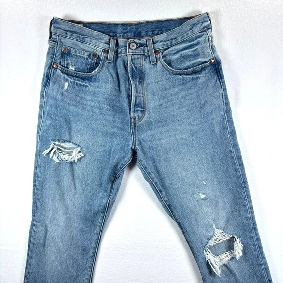 VTG Levis 501 Short Jeans Women 14 Skinny Distressed Big E Light Wash Button Fly - Picture 2 of 10